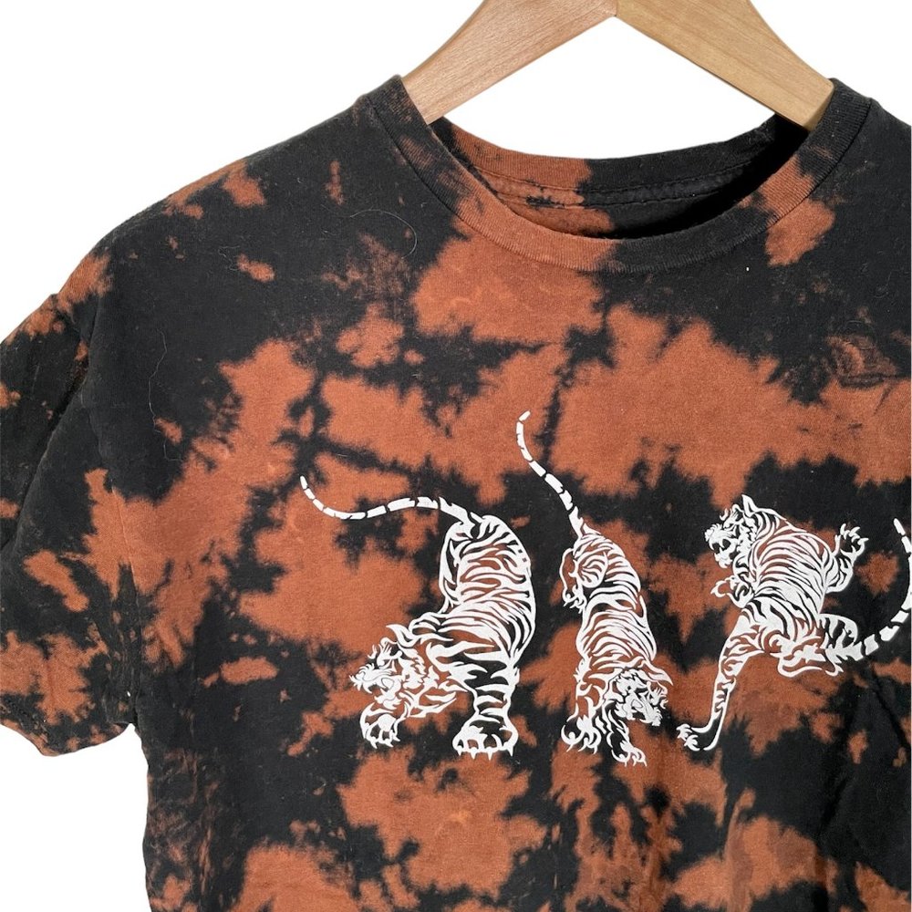 Bowery Supply Graphic Tee Tiger Short Sleeve T-shirt Size Small